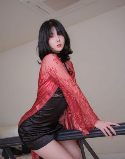 国产精品久久久国产盗摄蜜臀_手机在线看片