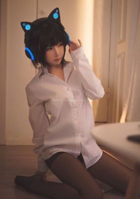 不卡的日韩av_高清完整版免费全集免费观看